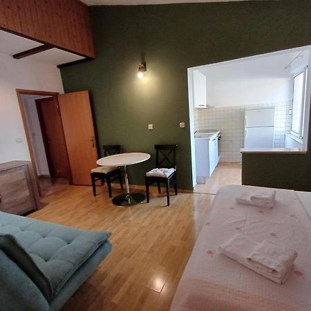 Apartmani Miki Podgora Exterior photo