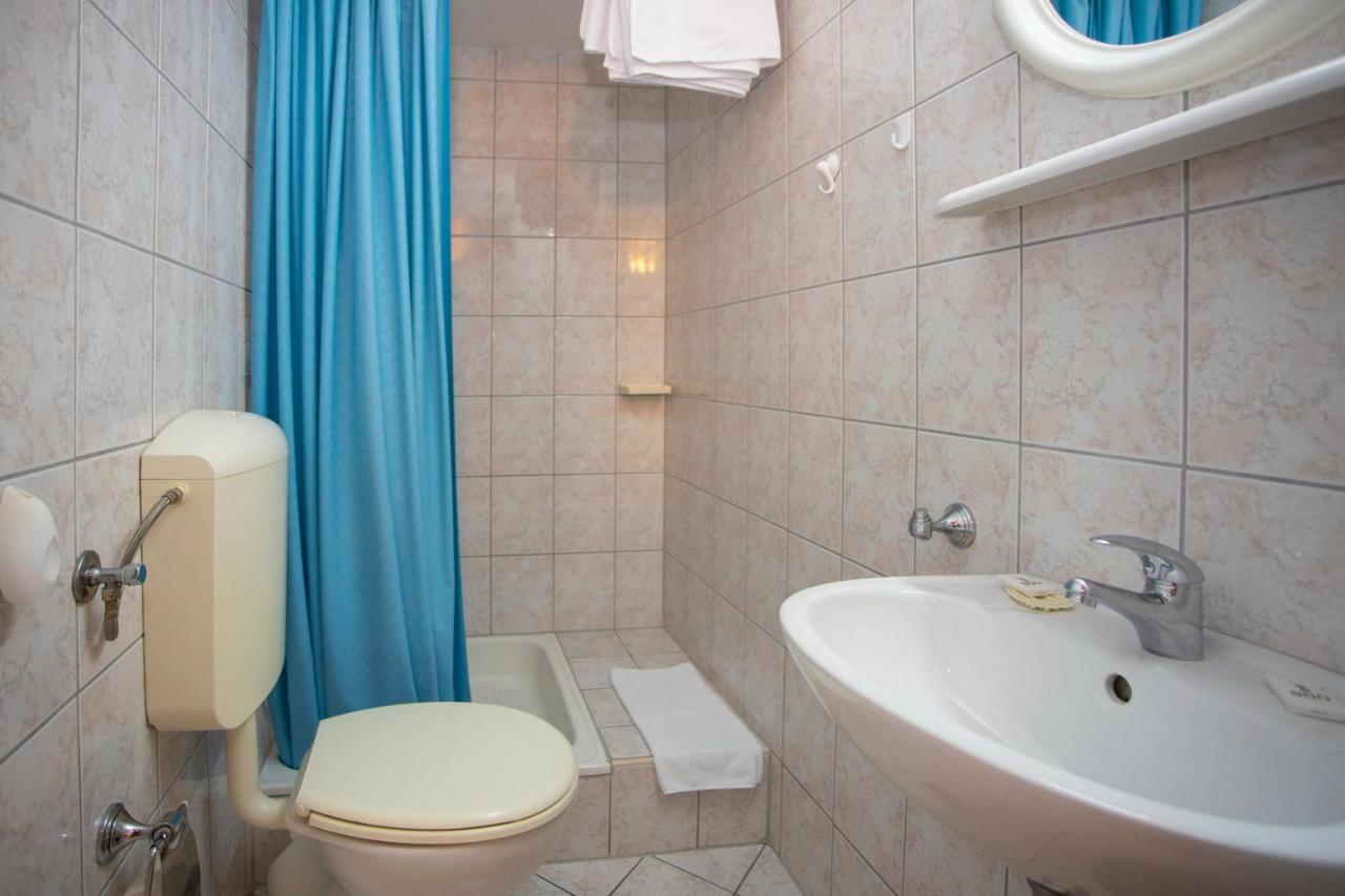 Apartmani Miki Podgora Exterior photo