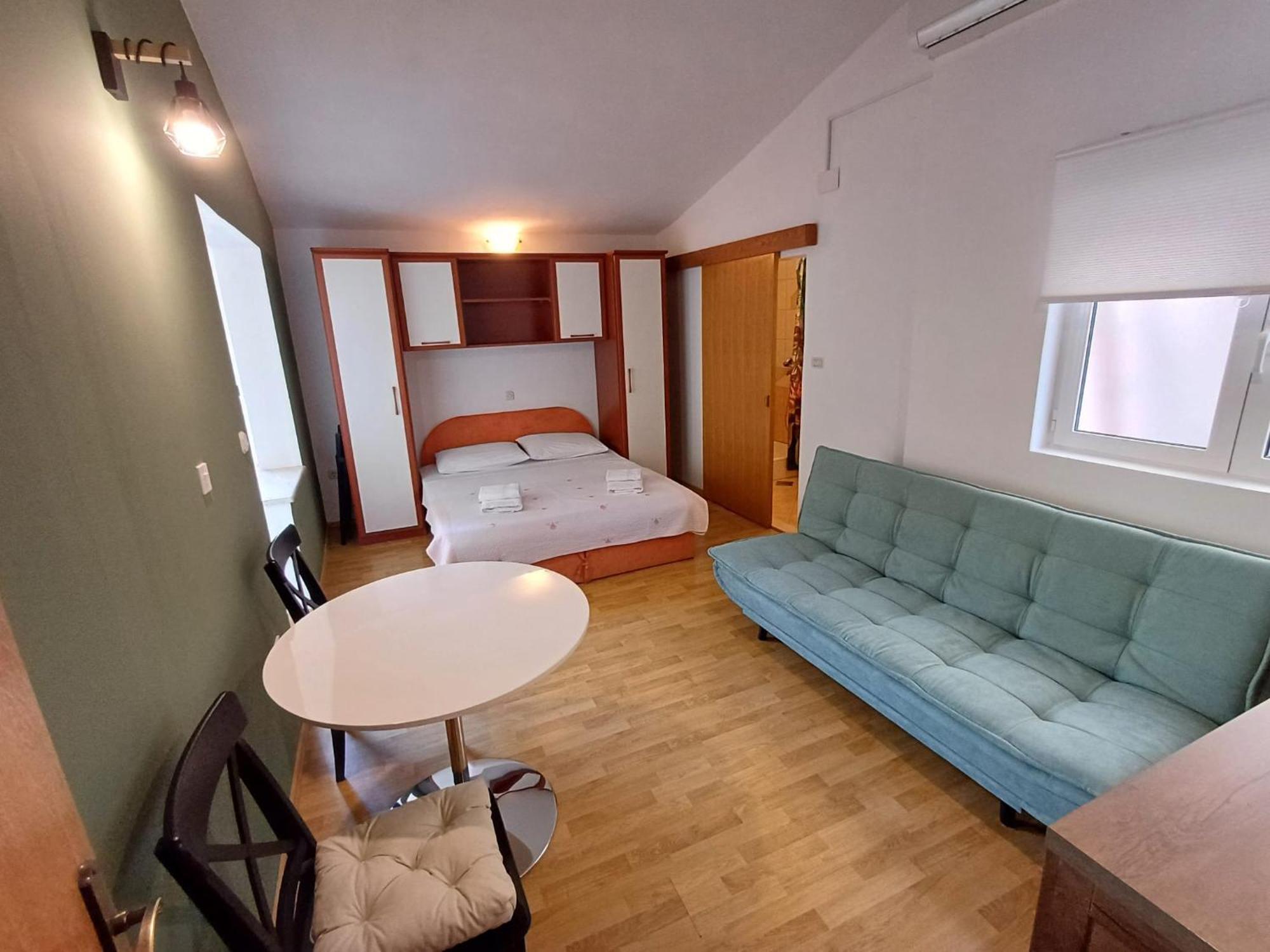 Apartmani Miki Podgora Exterior photo